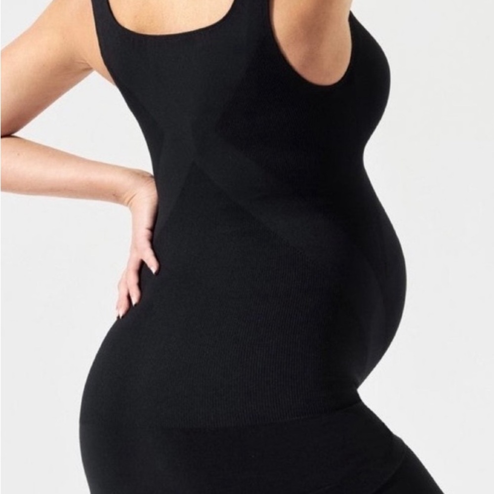 BLANQI Everyday Maternity Belly Support Tanktop in Black Medium